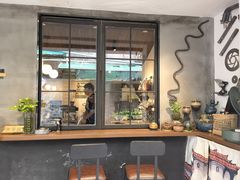 -Double cafe