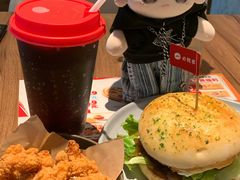 -必胜客(骡马市店)