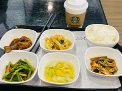 -镇江奥达奥迪4S店(丁卯开发区店)