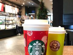 -星巴克臻选(南京金茂览秀城店)