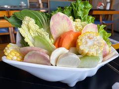 -野菌皇海景野生菌火锅(滨海大道店)