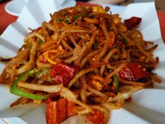 手撕茶树菇-若蘭慈·无国界素食料理(欢乐海岸店)