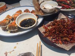 -杨氏青龙虾·吃蟹季(金盛路总店)