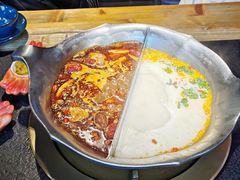 -湊湊火锅·茶憩(南京东路悦荟店)