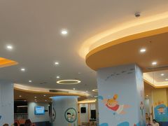 -戊辰亲子游泳俱乐部