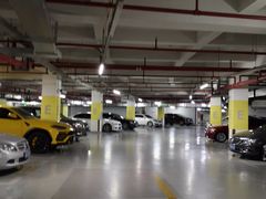 -九六广场-停车场