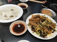 -红东阁东北菜烤肉酒馆(CROSS万象汇店)