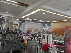 -美航国际健身(北京华联店)