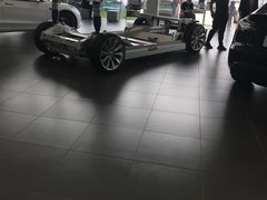 -TESLA 特斯拉(北京南四环中路特斯拉中心)