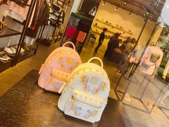 -MCM(比斯特上海购物村店)