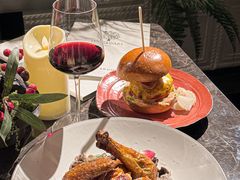 -LESCEDARS Brasserie Bistro香柏树