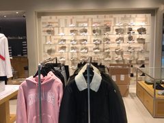 -Onitsuka Tiger(港汇恒隆广场店)