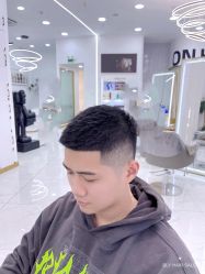 -贝勒爷专业男发