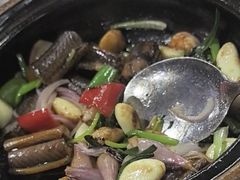 -明本湛江鸡•海鲜小厨(陈家祠店)