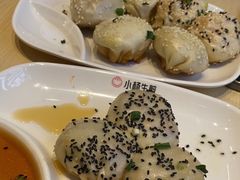 -小杨生煎(金山百联购物中心3楼店)