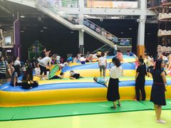 -蒙特利亲子乐园