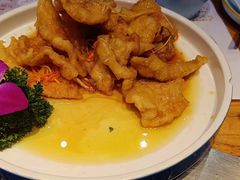 -山河屯铁锅炖·非遗东北菜(南山店)