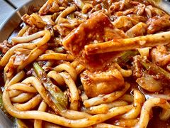 粉馕双拼-满格嗦新疆椒麻鸡火锅.炒米粉(川大江安校区店)