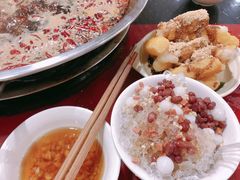 冰汤圆-储奇门鳝鱼火锅(总店)