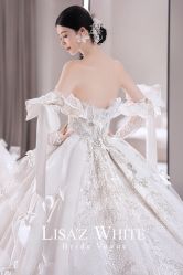 点击看大图 -Renee芮亦婚纱