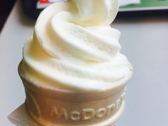 酸奶圆筒-麦当劳(中山路店)