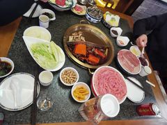 -小天鹅火锅·一线江景洪鼎旗舰店(洪崖洞店)