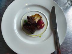 -青岛遇见米兰(八大关店)