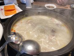 胡椒猪肚鸡煲-大匠工房古船木艺术餐厅·猪肚鸡专门店(长白仙岛店)