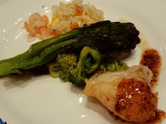 -小天鹅戴斯酒店鲸鲨百汇创作料理