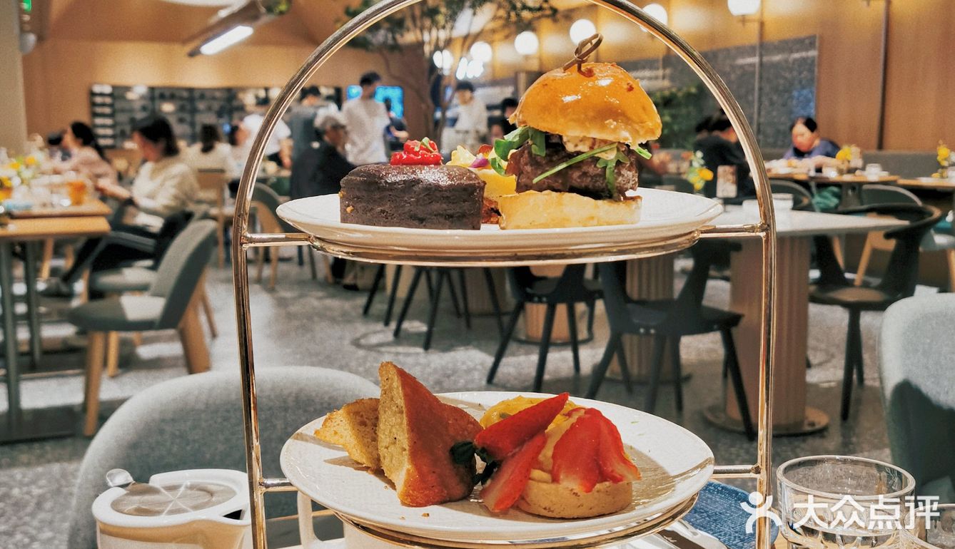 北京新店 || gaga二店，国贸里的轻食花园