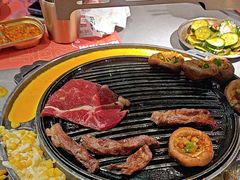 -轻烧烤肉(光谷步行街店)