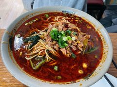 -丁丁猫重庆小面(徐州路店)