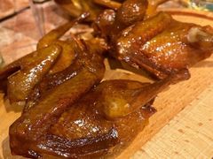 -唐宫小聚(新港中心店)