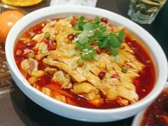 -川流不息·地道川菜·小龙虾(松东路店)