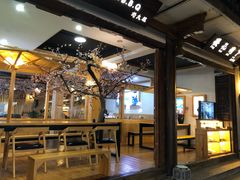 -阿鹏故事云南野生菌火锅(人民路店)