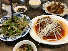 -周家大连水饺(美专校街店)