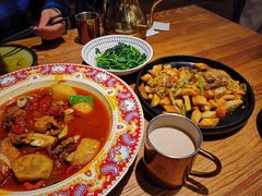 新疆奶茶/杯-塔哈尔·新疆盛宴(城西银泰店)