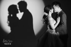 点击看大图 -THE QUEEN(北京店)