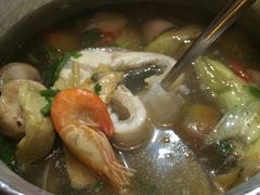 -大头虾越式风味餐厅(光明广场店)