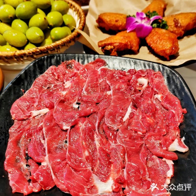 👭和姐妹周末小聚，被这家潮工夫鸡煲惊艳！