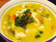 -川流不息·地道川菜·小龙虾(新松江路店)