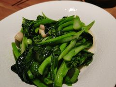 -娜仁图雅蒙古美食村(33小镇店)