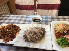 -迎宾楼(解放西街店)