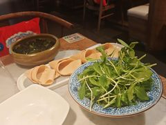 -尚尚仙·酸汤猪手·猪肚鸡火锅(华联万柳购物中心店)