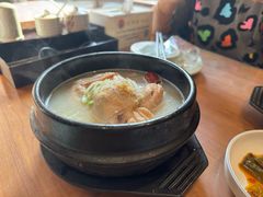 -长寿参鸡汤(朝韩风情街店)