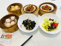 -万龙洲海鲜(大兴绿地缤纷城店)