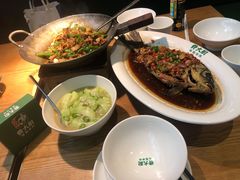 -费大厨辣椒炒肉(万家丽一店)