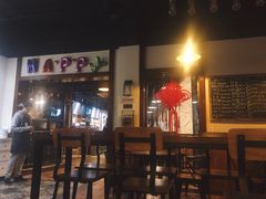 -麦落精酿啤酒餐吧(先农大院店)