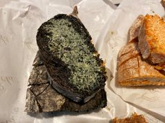 墨鱼飞鱼籽-Let's Taipei 非常烘焙(太古里店)