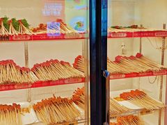 -签多多串串香火锅